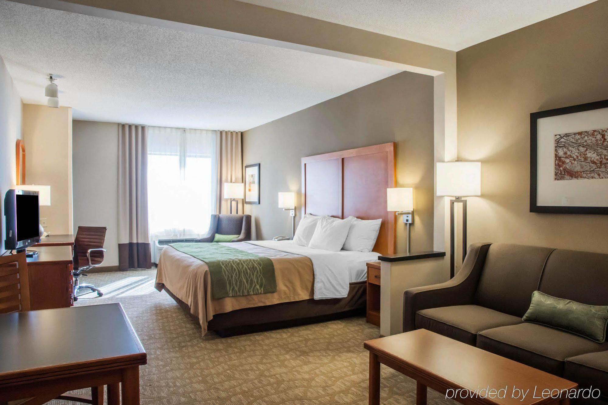 Comfort Inn & Suites West Chester - North Cincinnati Eksteriør billede