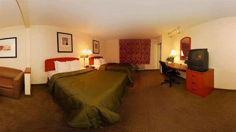 Comfort Inn & Suites West Chester - North Cincinnati Eksteriør billede